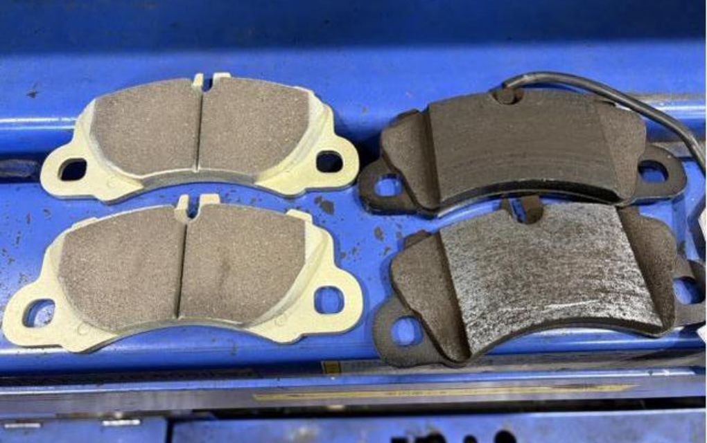 ポルシェマカンのブレーキパッド交換